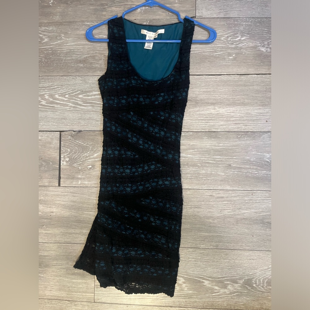 Maxstudio small bodycon dress- teal with black lace overlay